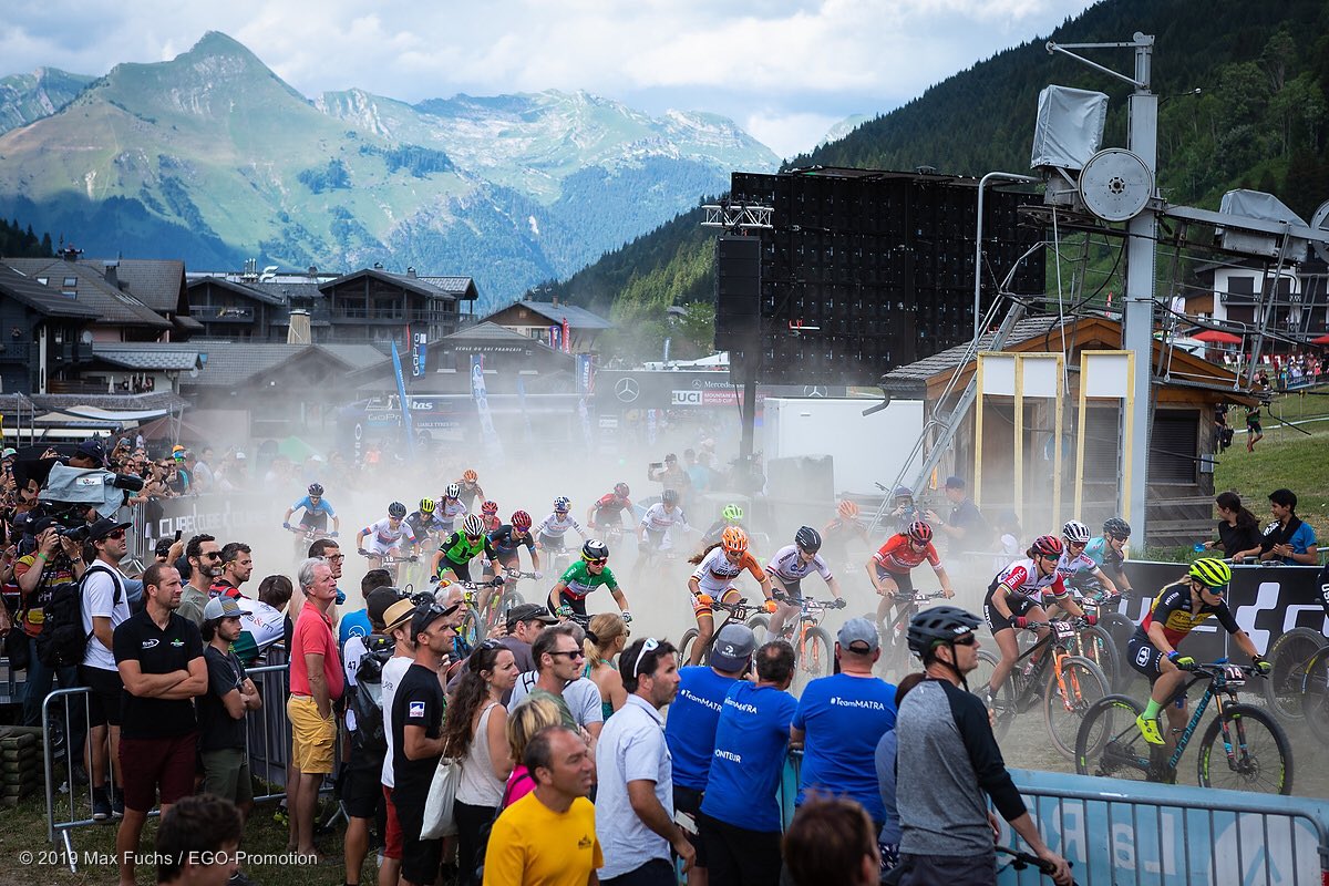 CherieRedecker's tweet photo. Dust, chaos and burning lungs...
The determination was there, the legs were fired up but the dust got the better of me. Nonetheless it was a good leg opener for Sundayβs XCO
π·s by @egopromotion
#conwayfactoryracing #conwaybikes #individuell #computermania #science2sport https://t.co/e6whz4oePN