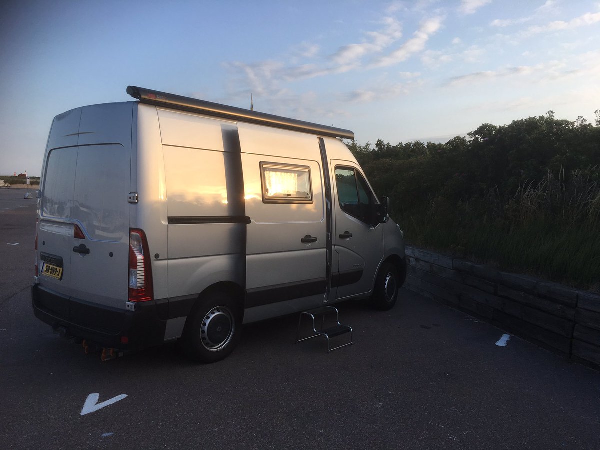 genietinzweden's tweet photo. Heerlijk geslapen in de haven van #Domsten #Zweden Nog even en we zijn weer in Höje. Prachtig weer nu eerst koffie. https://t.co/GMdNVmAE3w