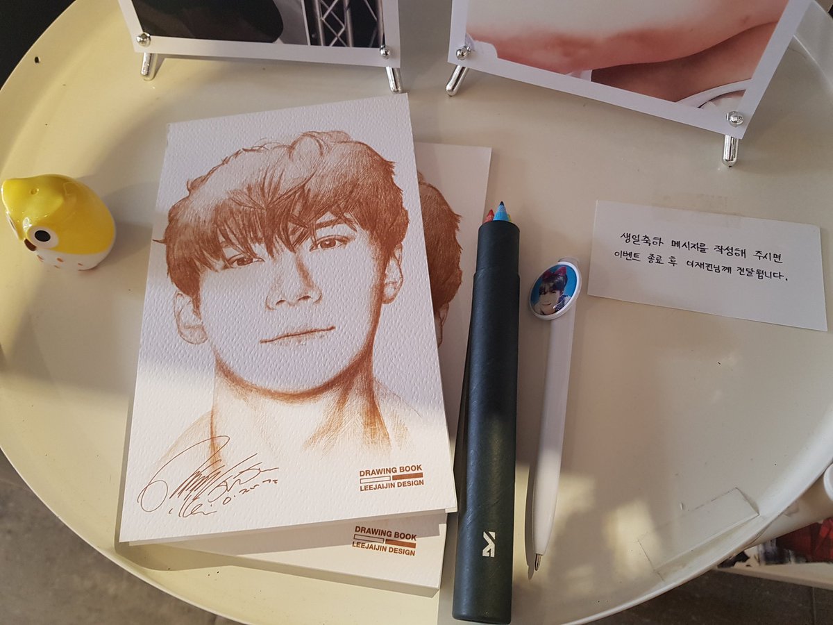 _realjin_'s tweet photo. 생일 메시지도 꼭 작성해주세요😊
이벤트 종료 후 재진오빠에게 전달됩니다💖 https://t.co/HD7jYjy900