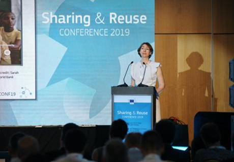 Joinup_eu's tweet photo. #WorldBank Group is a major supporter of #opensource technology, according to @StelaMocan, keynote speaker at #SRCONF19.  Learn more on her approach to #opentechnology https://t.co/dsyyBkNN1l @WorldBank @github #Linux
" https://t.co/3exHW38HG9