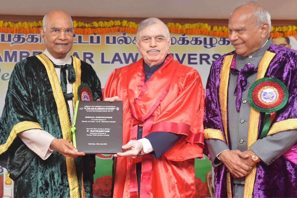 rashtrapatibhvn's tweet photo. President Kovind attends special convocation of Tamil Nadu Dr Ambedkar Law University conferring LL.D. (Honoris Causa) on Justice Sathasivam, Governor of Kerala &amp; former CJI; Justice Bobde, Judge, Supreme Court of India; and Justice Tahilramani, Chief Justice of Madras High Court https://t.co/55n0iF6icl