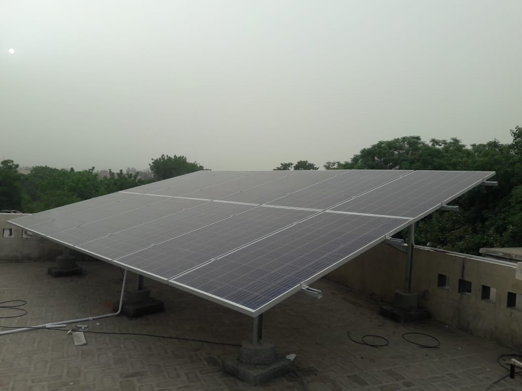 MachinesMittal's tweet photo. Today Solar Power Plant instillation Working 6Kw complete Ambala city HARYANA😊😊😊

Visit us for more details @ https://t.co/zZNKaHMx7i

Call on📲 9053004701 0171-4020028

#Solarplant #GoGreen #MittalMachines #SolarEnergy #SolarPanels #Solar #GreenEnergy #Solarpowerplant https://t.co/JppqQXc01F