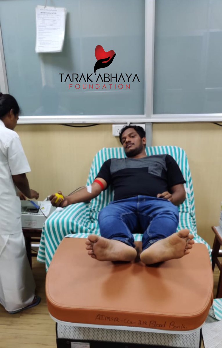 TarakAbhaya's tweet photo. Our #team_member Jaswanth Naidu Donating #blood to an #emergency case in #chittoor today
@TarakAbhaya
@tarak9999
#WeCareWeLoveWeRespect 💗 https://t.co/o1QSWHUUOY