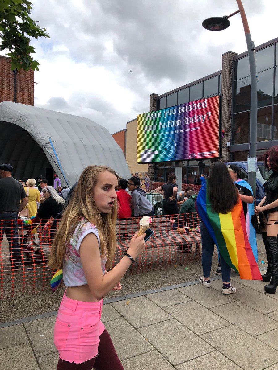 DPO_Robyn's tweet photo. Getting the message out there @WorksopPride #smokealarmssavelives #buyitfitittestit https://t.co/Mz8eSppLnp
