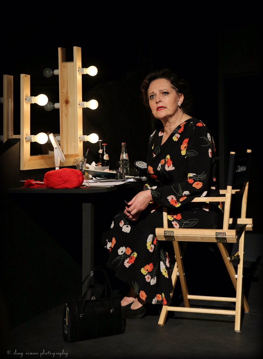 jenkins_sue's tweet photo. Heading for the penultimate performance of @bette_joan by @AntonBurge1 @KesWP @JulieED13 #whateverhappenedtobabyjane https://t.co/MMEbvrDYbZ