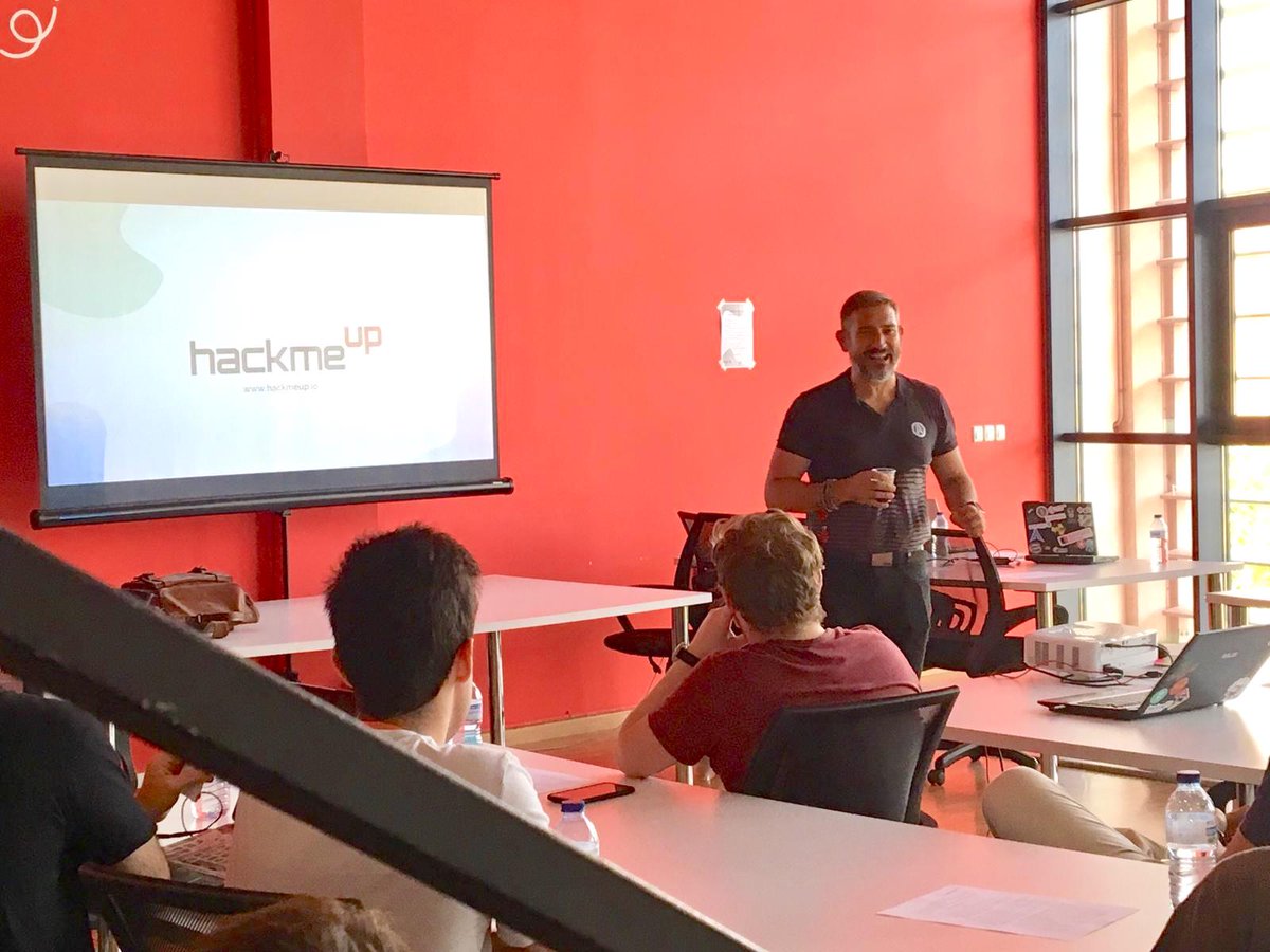 HackMeUpTeam's tweet photo. "Condal Code" #Barcelona!!
Esta pasando...💥🔝
Its happening...💥🔝

@angel_m 
Ivan Ruíz Ivan Ruíz 
Elio Suarez
#hackathon #hackmeup #hackmeupper #HMU #HMU9 https://t.co/6HjcA7yeFw
