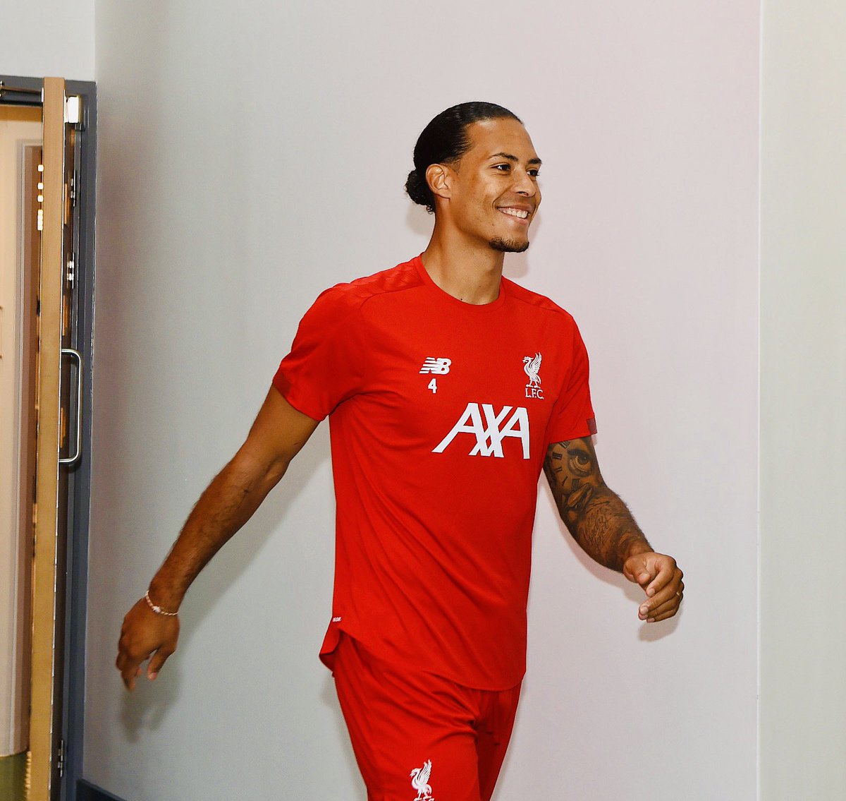 Virgil van Dijk tweet media