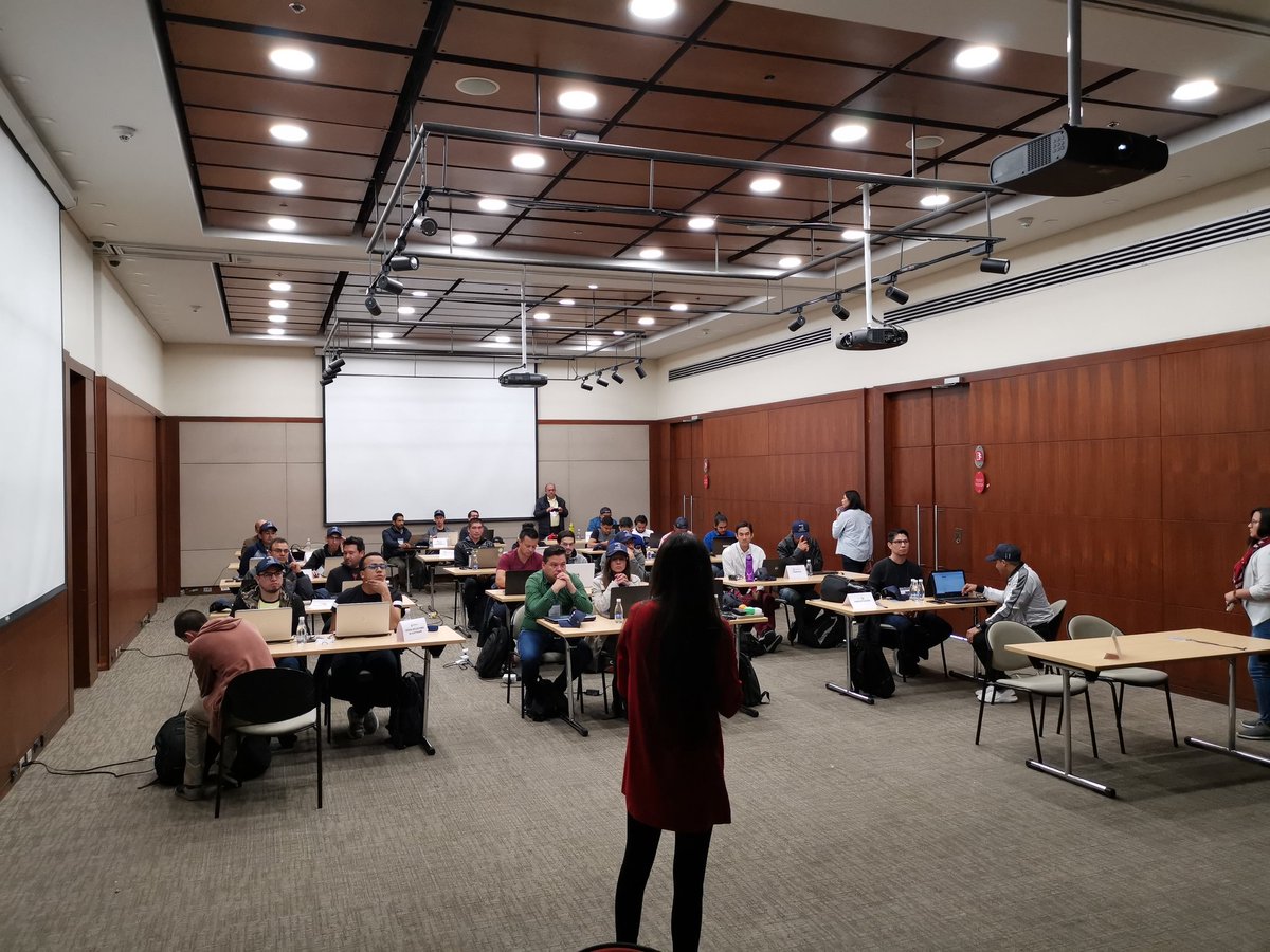 julianrobledo12's tweet image. Arranca #Hackthon de #InteligenciaArtificial aplicada al #ClusterServiciosFinancieros con el #ClusterSoftwareyTI en Bogotá, proyecto liderado por @FedesoftCol @camaracomerbog @InnpulsaCol @MincomercioCo
