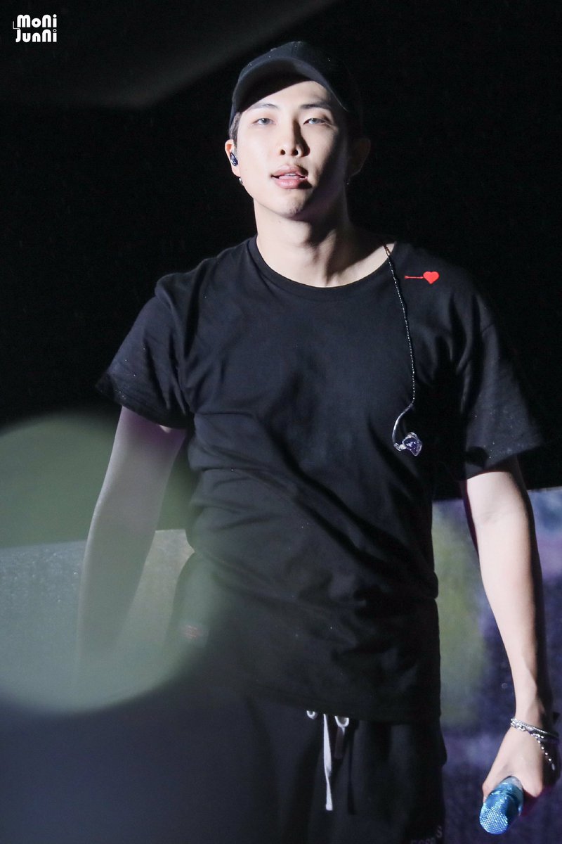 MoNiJunNi's tweet photo. 190713 SYS in SHIZUOKA

#방탄소년단 #bts #김남준 #RM #NAMJOON @BTS_twt https://t.co/byNGjCGjp0