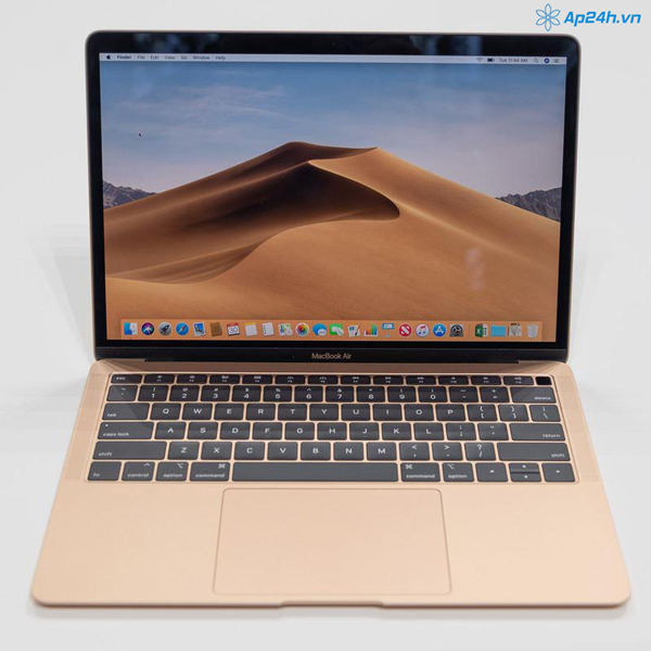 ap24hvn's tweet photo. The process of “evolution” of the screen size of the MacBook Air series #Ap24h #MacBook #MacBookAir https://t.co/kBk9Slv9vr https://t.co/qCzugWBu5x