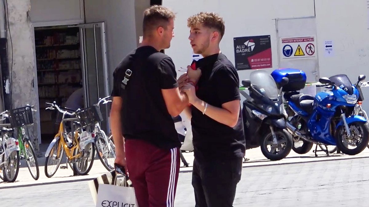 BatFlunch tweet media