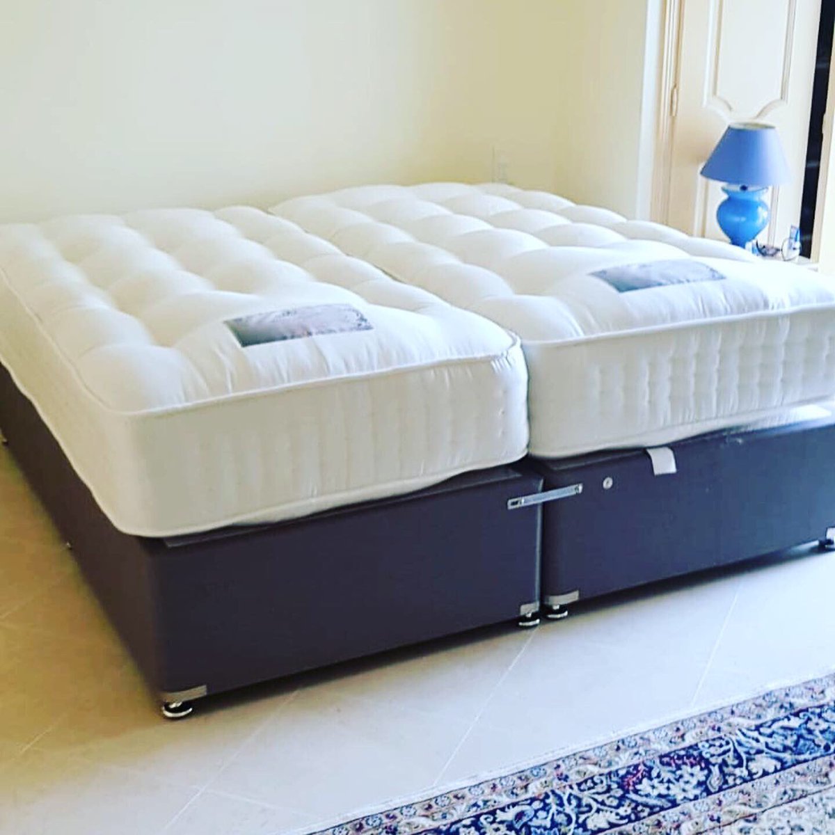 Guests coming and need separate beds? Zip and Link is the answer! luxurybritishbeds.com delivering today across France