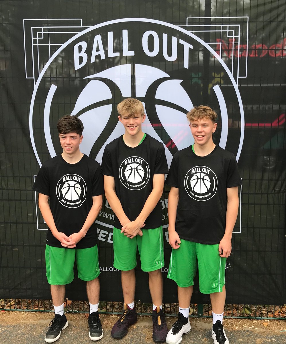 RutlandThunders's tweet photo. Team ‘black’ ⁦@RutlandThunders⁩  ⁦@BallOutUK⁩ today https://t.co/ZRSJESGWAn