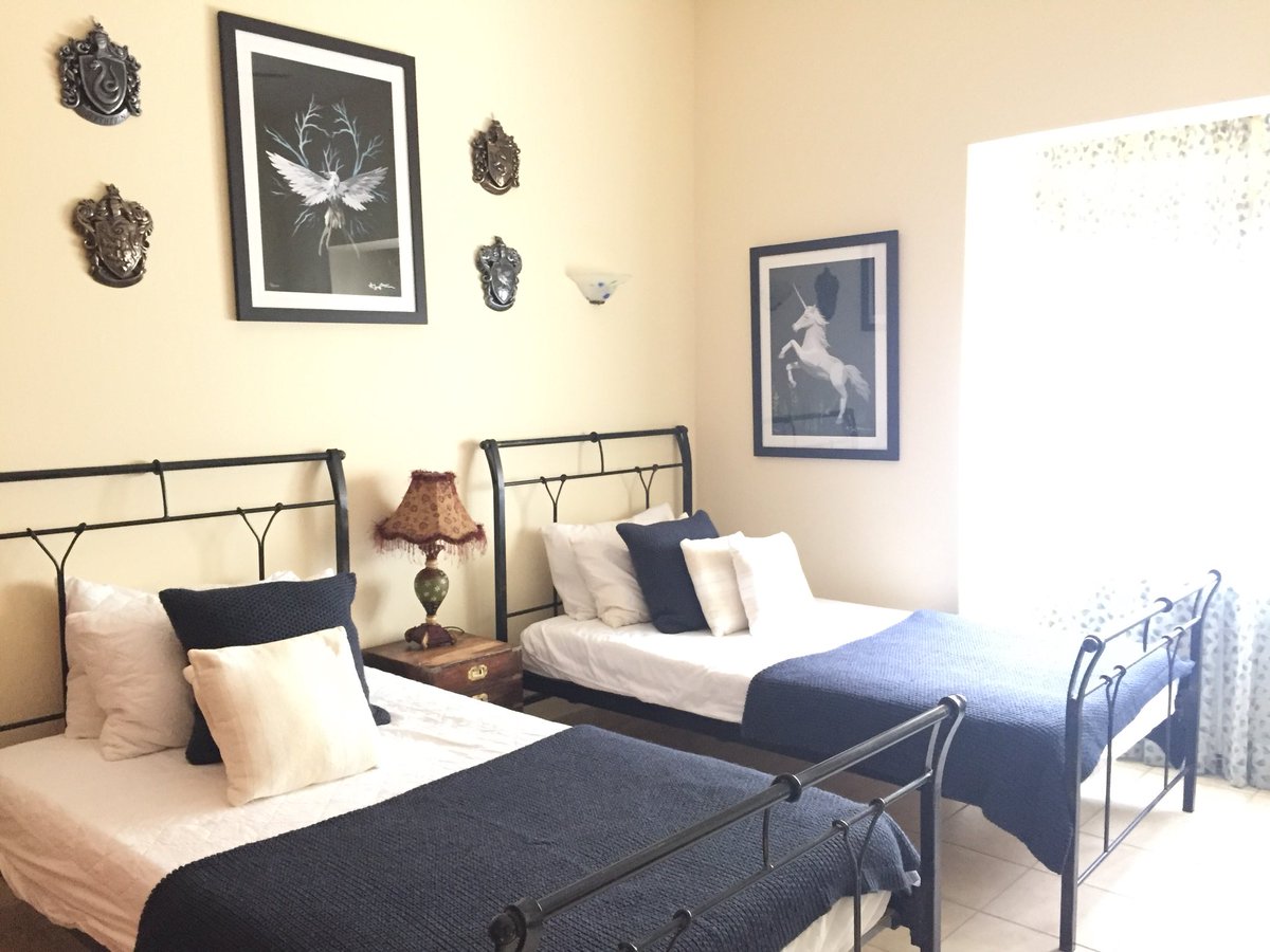 michaela_ruffel's tweet photo. Landed safely in #Cyprus and LOOK LOOK LOOK!! THE VILLA HAS A HARRY POTTER ROOM!! 😍🤩⚡️✨ #holidays #peyia #seaviews #SeaCaves #HarryPotterRoom #HarryPotter #HarryPotterHoliday https://t.co/mf3gPXzFV5