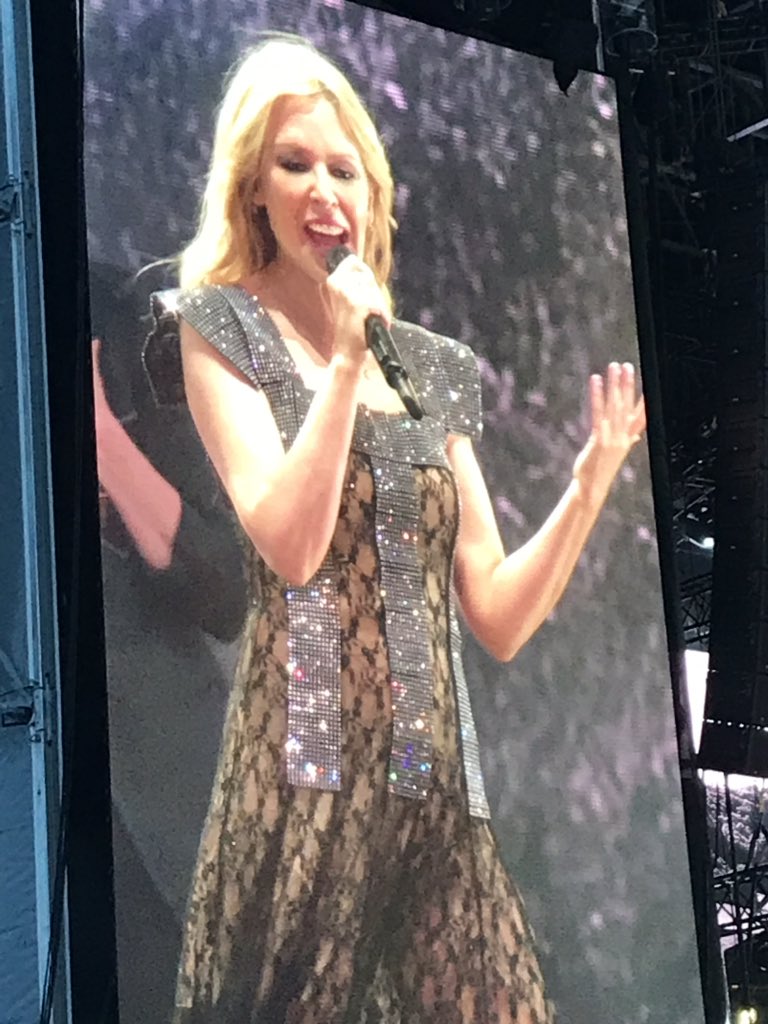 MrsPowderly's tweet photo. @kylieminogue @LythamFestival You were amazing! What a fabulous night 😘 https://t.co/CPcOqrb3Ow