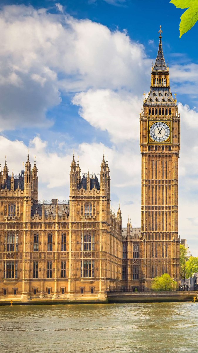 حارب عدوك بالسلاح الذي يخشاه ولا بالسلاح الذي تخشاه انت!