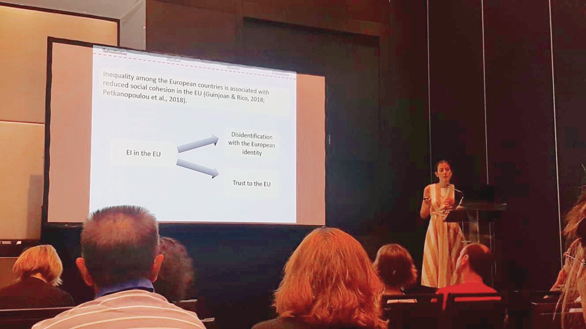 LabDesigualdad's tweet photo. Just now in #ISPP2019 Katerina Petkanopoulou, talking about “Economic Inequality in the EU and nationalism” #InequalityLabUGR @CanalUGR https://t.co/78Z6lVHBIp