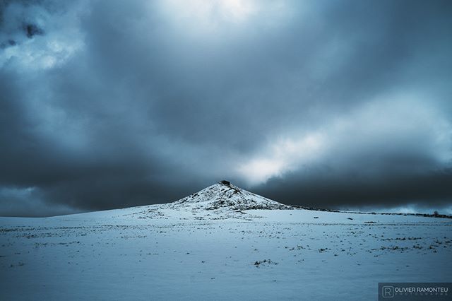 oramonteu's tweet photo. errances
.
.
.
.
#landscape
#nature
#naturelovers
#paysage
#outdoors
#nomadict
#la_minimal
#frenchroamers
#landscape_captures
#welcometonature
#monespritoutdoor
#explore
#adventure
#lifeofadventure
#neverstopexploring
#exploremore
#theoutbound
#keepitwil… https://t.co/G4zIMfROfS https://t.co/mO6LhOgu6G