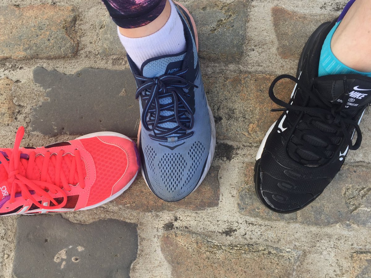 MissLHoward's tweet photo. Was shattered today but running buddies carried me through our 5k #havetokeepgoing π£π£ https://t.co/rpUXRIRuzS