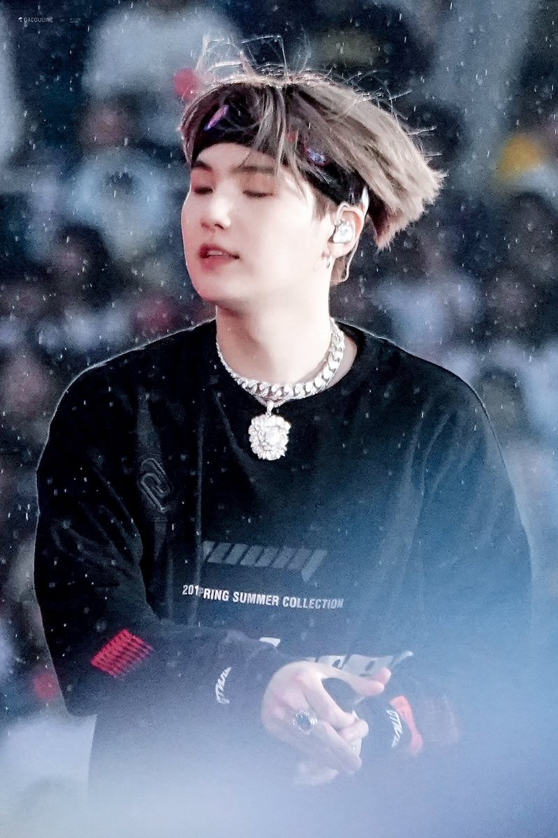 daegu_line's tweet photo. 190713 SHIZUOKA 

#SUGA #슈가 #윤기 #방탄소년단 #BTS @BTS_twt https://t.co/PcxB5XXl9s