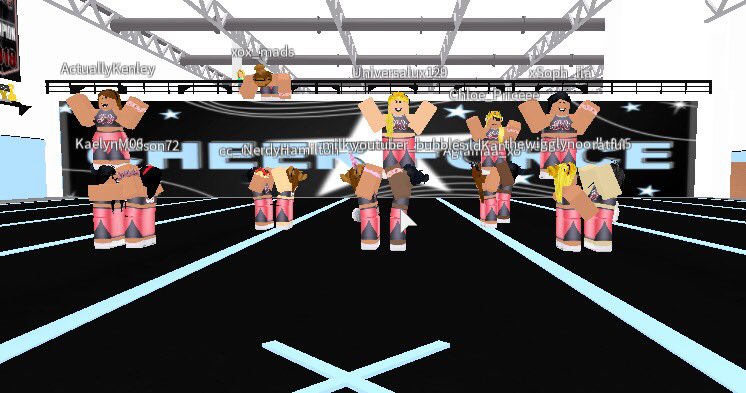 CheerForceRBLX's tweet photo. Bombshells first practice! π£π #LargeAG6 #GSOGH #FTBRW #ForceFamily π https://t.co/EPYJppaUGE