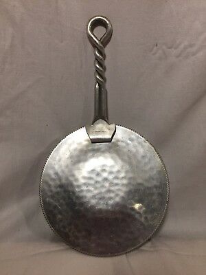 map2271's tweet photo. Vintage Buenilum Hammered Aluminum Silent Butler, Ash or Crumb Catcher w/Hinged Lid #vintagehome  https://t.co/iya4ezqscm #shopsmall via @eBay #ebayROCteam #silentbutler #vintagekitchen https://t.co/fSXySF5hCu