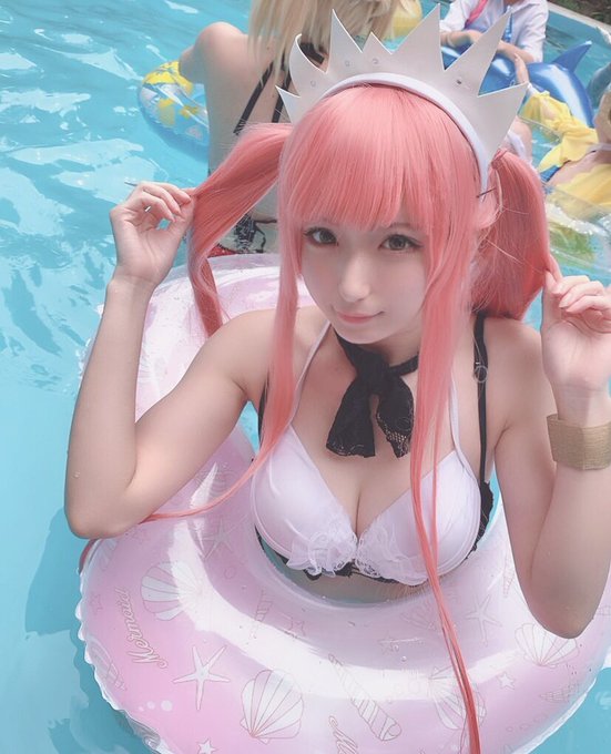 Twitterのコスプレ画像17