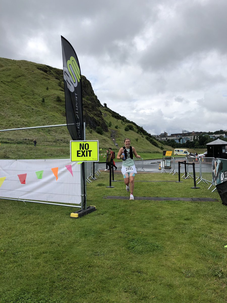 santababy100's tweet photo. Jo leading with Karen in second place 2.5 hrs in. Both smiling as ever! @Edinburgh24race #edinburgh24 https://t.co/PyW6kCDCwa