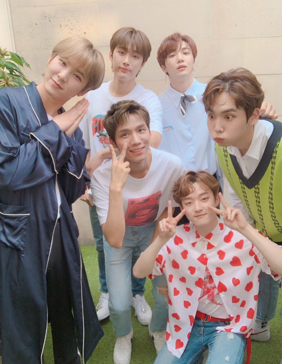 BrazilSpectrum's tweet photo. [Photo]

190713 SPECTRUM OFFICIAL TWITTER POST https://t.co/lUqfCFzYsL
