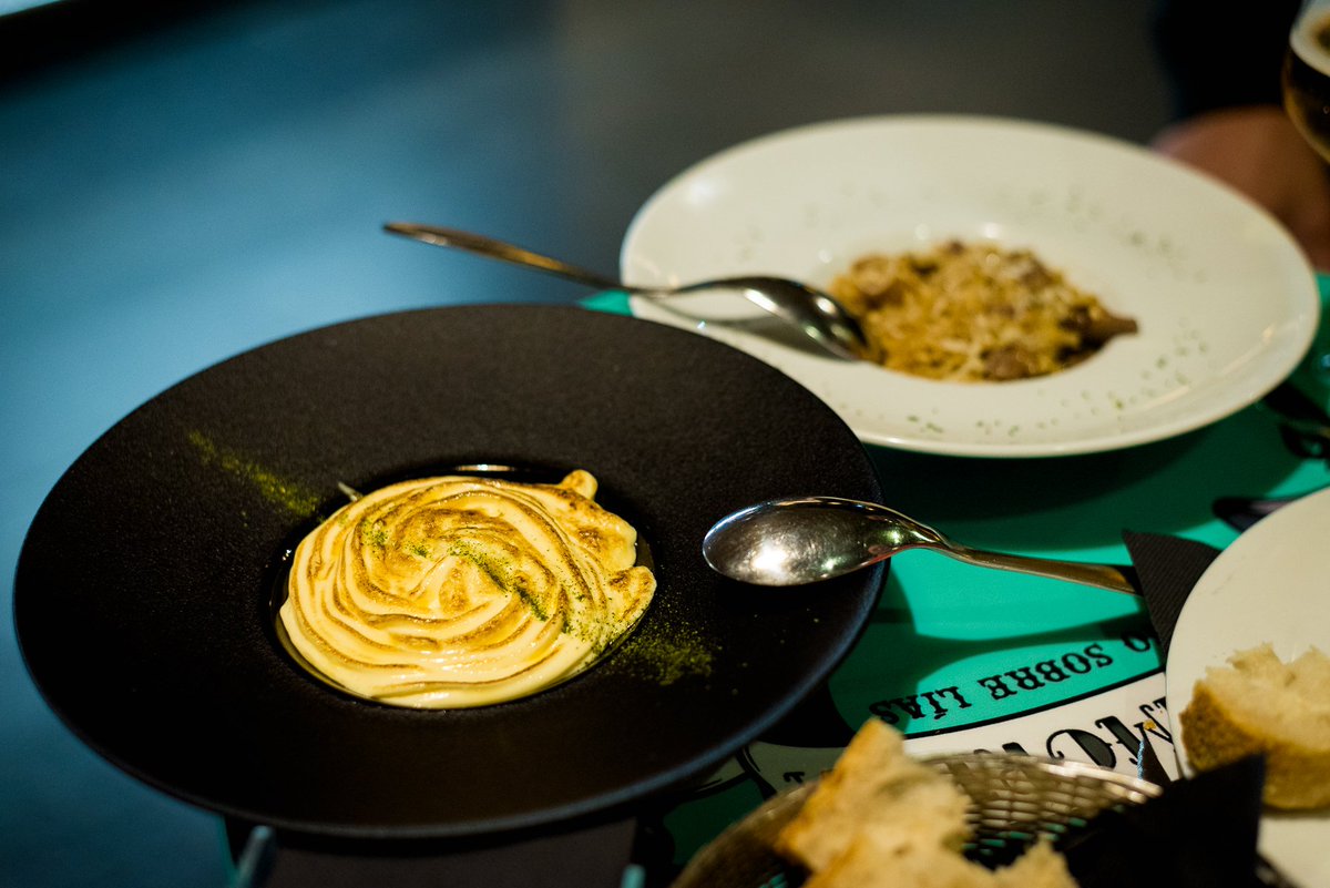 El Dorado, una de nuestras especialidades más original 😋 Único e inimitable, no lo encontrarás en ningún otro restaurante.

¿Lo has probado ya? 😏

#39siete #saborea39siete #amamosloquehacemos #restaurante #badajoz