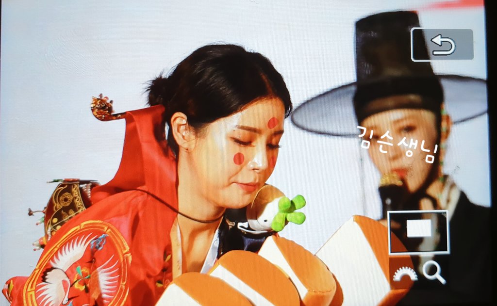mamamooschool's tweet photo. 190713 마마무 팬미팅 
무무전 : 장원쟁탈기 프리뷰 https://t.co/FswmQPms2p