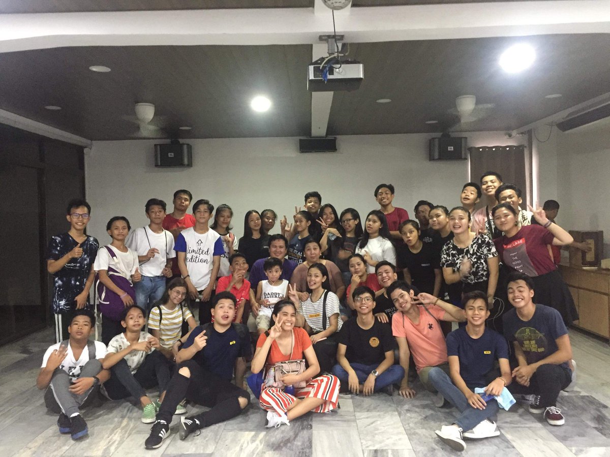 FatimaShout's tweet photo. Ended our Amazing Race with a happy heart! Thank you Lord for a successful and fruitful Amazing Race with our new fellow brothers and sisters in Christ! π One Fatima! One Family! π #FatimaChapter #TeamYFC #LivingYoungChristianHappy https://t.co/mySY3g5qdm