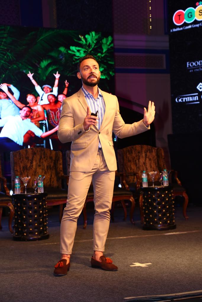 emf_ace's tweet photo. Pricing yourself for perfect weddings - An insightful session by Jean-Charles Vaneck, @SumptuousEvents. @FairmontHotels 

#EventManagementFederation #EMF #EMFACE #EMFACE2019 #ACE2019 #EventManagement #WeddingPlanner #EventManager #Insightful #Session  #FairmontJaipur #Jaipur https://t.co/Wc3wQdcwOL