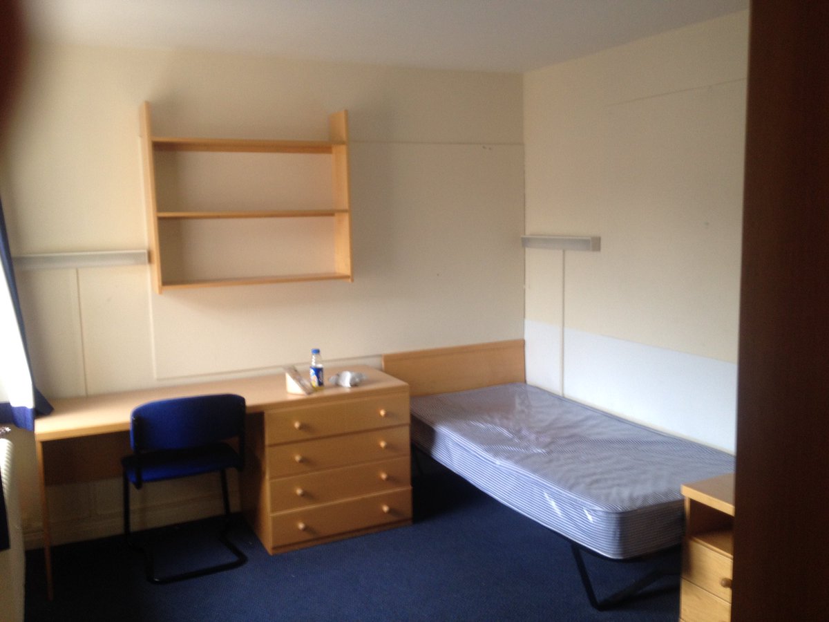 nialmond's tweet photo. One is my first year uni room and the other is a Swedish prison https://t.co/o8MUK4CEcb