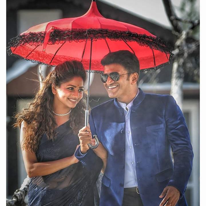 AY_Addictz's tweet photo. Lovely pic π
Follow:-@AY_Addictz
@PuneethRajkumar
#powerstarpuneethrajkumar
#puneethrajkumar #puneeth #puneethfc #appu #appfc #appuboss #Natasaarvabhouma #yuvarathnaa #james #Bhajarangi2 #Rustum #sandalwood #hollywood #tollywood #kollywood #kannadafilmindustry #kannadaactors https://t.co/REtTWDLkFa