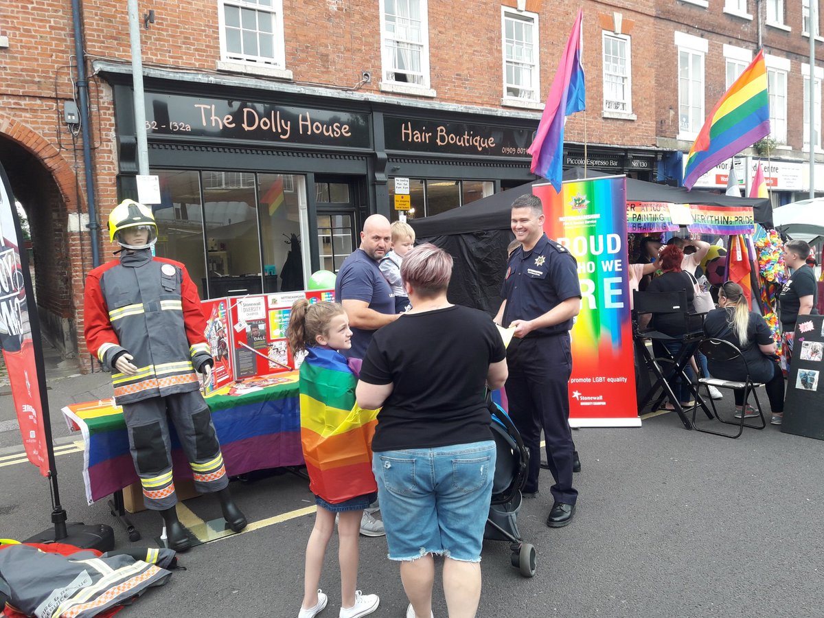 CraigCooperNFRS's tweet photo. It's getting really busy here @WorksopPride lots of people engaging with @nottsfire #LGBTequality #CreatingSaferCommunities https://t.co/FI0WI3gPkZ
