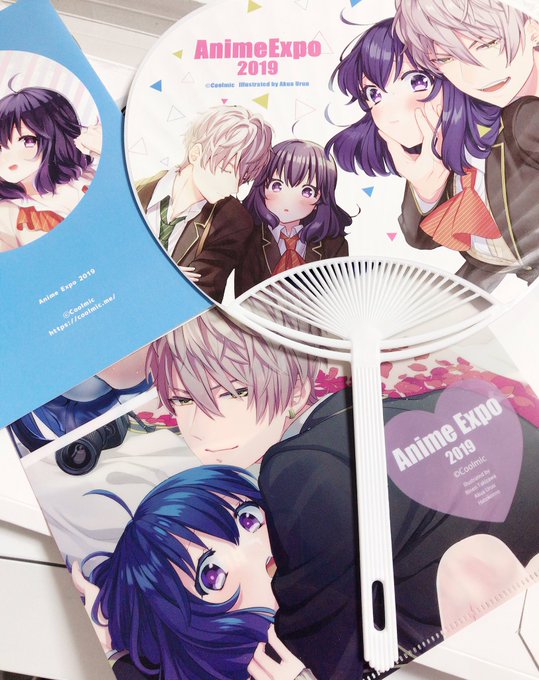 アメリカのアニメエキスポで配られた昴くんグッズをいただきました🙏冊子ちゃんと英訳されててすご〜 