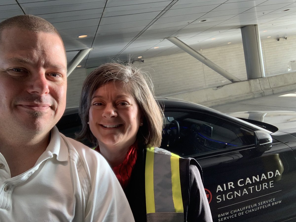 PendletonPhunk's tweet photo. Thanks to @AirCanada and Grace for making my morning with a fun ride and a warm smile! https://t.co/pNSJvOdTi6