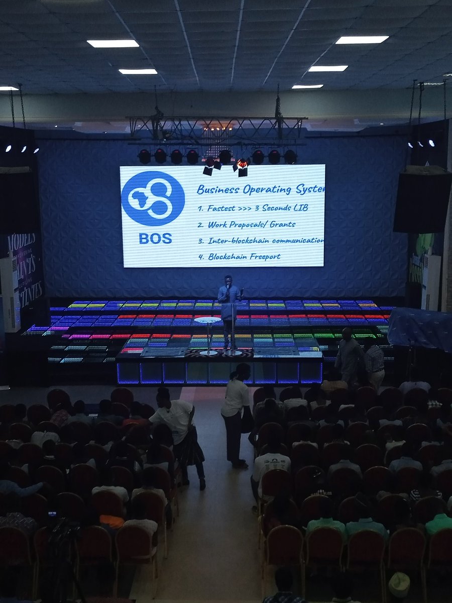 EmpowermeEos's tweet photo. #EmpowermeEOS mentor, Toju Kaka, during his presentation at the #SAFEConference2019 #SAFEUpgrade #SAFEConference5 speaking about #BOS @Boscore_BOS and the #EOS #blockchaintechnology. https://t.co/2heaJ6Bi6L