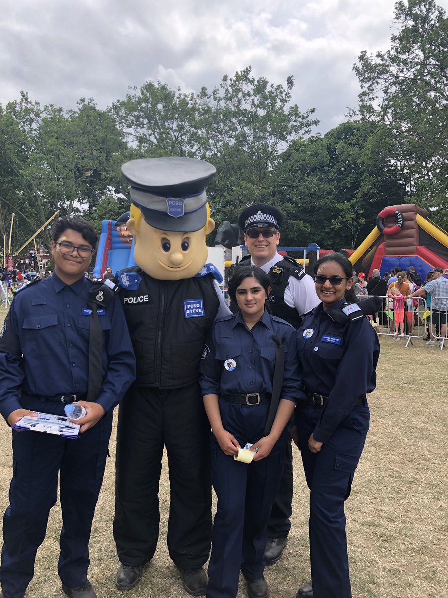 MPSNewham's tweet photo. Officers from #NESTT are @NewhamTownShow today alongside @MPSCadets come and speak to us about joining cadets and being a volunteer for Community Road watch. #CRW #Cadets #PCSOSteve #TigerWhoCameToTea @NewhamLondon https://t.co/pQIw3MIMyh