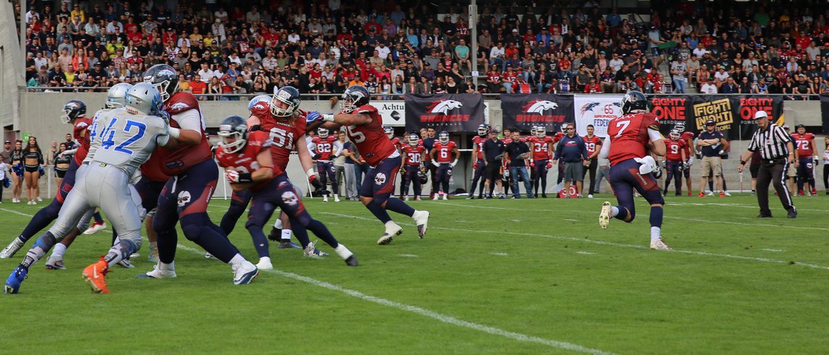 Die <a href="/Calanda_Broncos/">Calanda Broncos</a> sind wieder Champion! 

Matchbericht: grheute.ch/2019/07/13/bro…