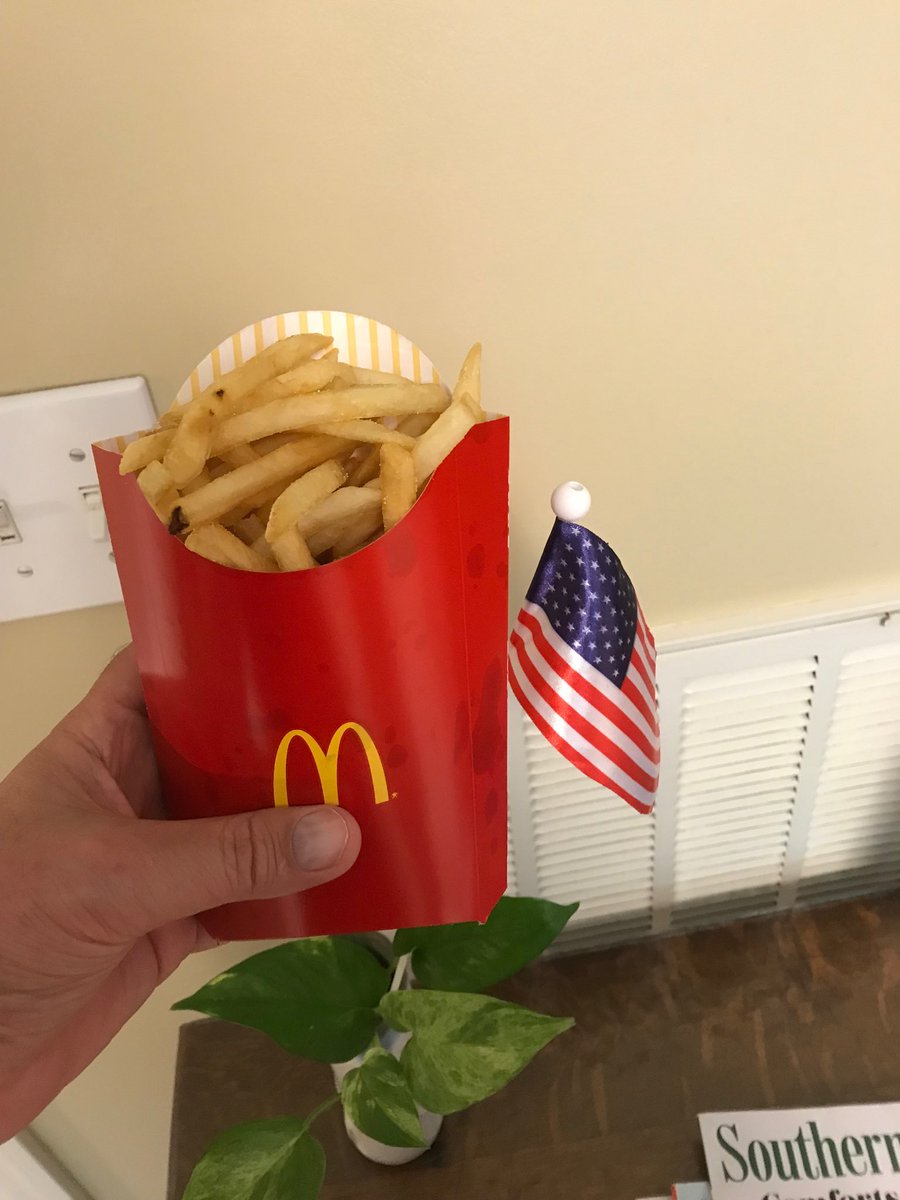 wsory3's tweet image. Happy #NationalFryDay....Nothing more American than #SimplotFries!....⁦@SimplotPartners⁩ ⁦@Simplot_Foods⁩  ⁦@SimplotCompany⁩ #Simplot