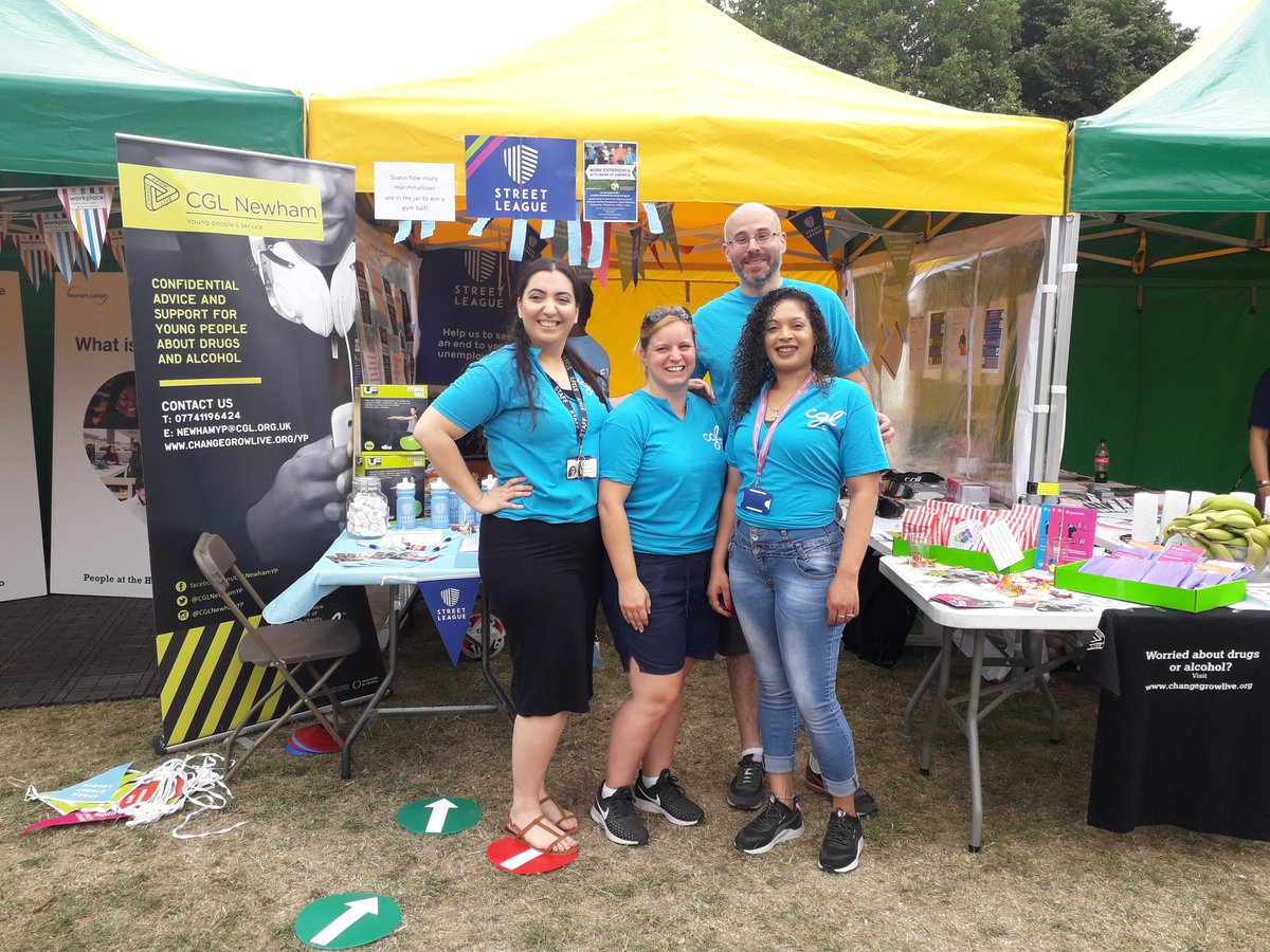 cglnewhamyp's tweet photo. Great day at the #NewhamShow today with @CGLNewhamRise, @LDNStreetLeague @SchoolNurse2007 ! Great weather, lots of fun activities and plenty of laughs! Come see us tomorrow, 12-6pm! https://t.co/ugw7Wy9Fiq