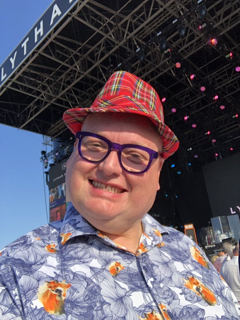 PartyManchester tweet media