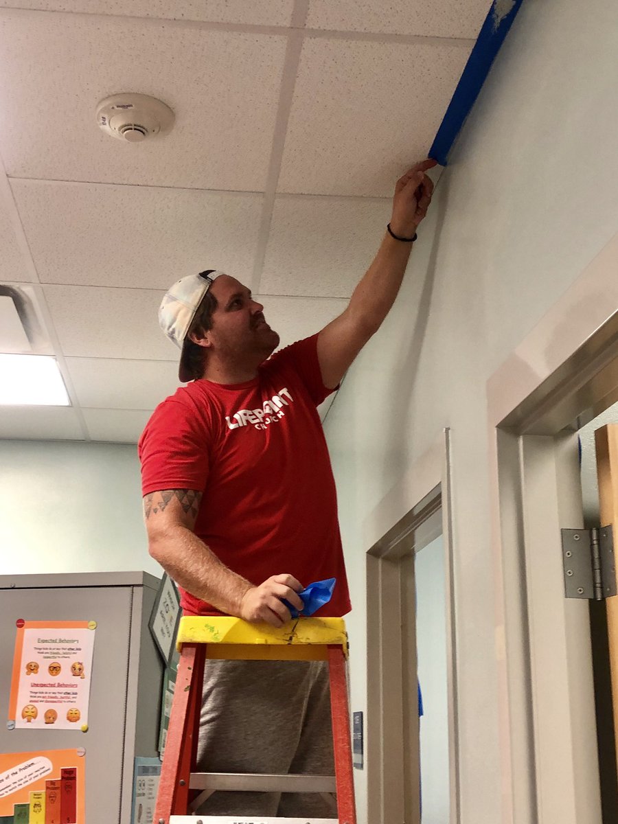 Life is just like a painting.  Draw the lines w/ hope.  Erase the errors w/ tolerance.  Dip the brush w/ lots of patience.  And color it w/ love. Grateful for our friends @lifepointnow who helped me @CBElementary prepare my room for the new year!  #ServeDay19 #doallthingswithlove