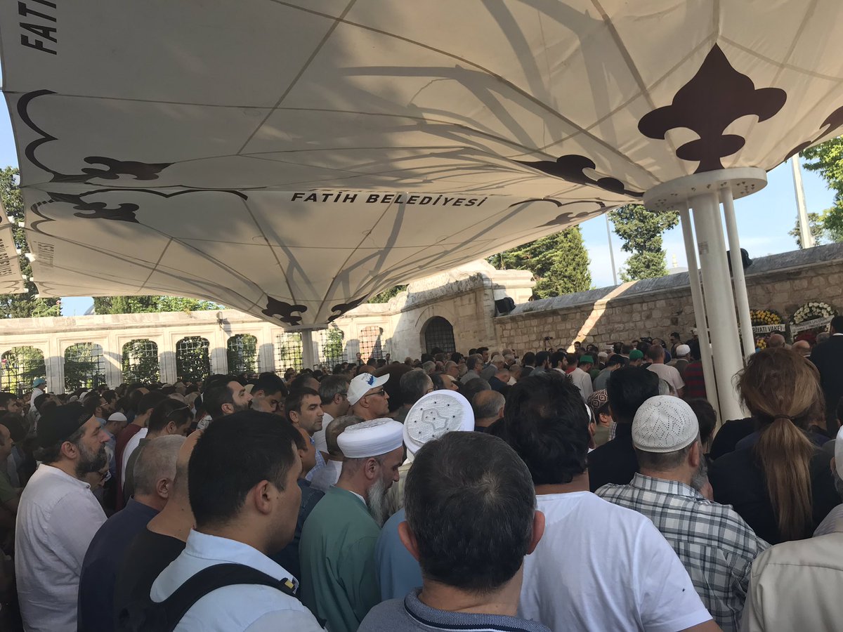 İnna Lillahi ve İnna ileyhi Raciûn.