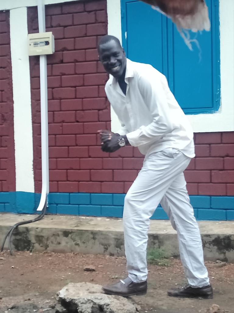 MidoAwejok's tweet photo. # it is was a modern believe that a white color is symbol of peace and goodness! 

* Please let us campaign for peace and unity in SSD. https://t.co/oGF9j5VIxJ