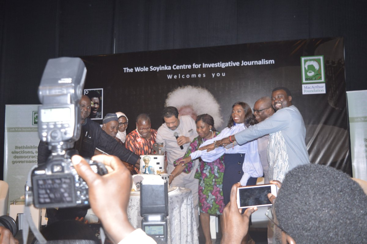 WSoyinkaCentre's tweet photo. And finally the cake to celebrate Prof. Wole Soyinka's 85th birthday was cut. #11WSCLecture @obyezeks #WSAIR2019 #Happy85th #WoleSoyinka https://t.co/IQtv8fH5vF