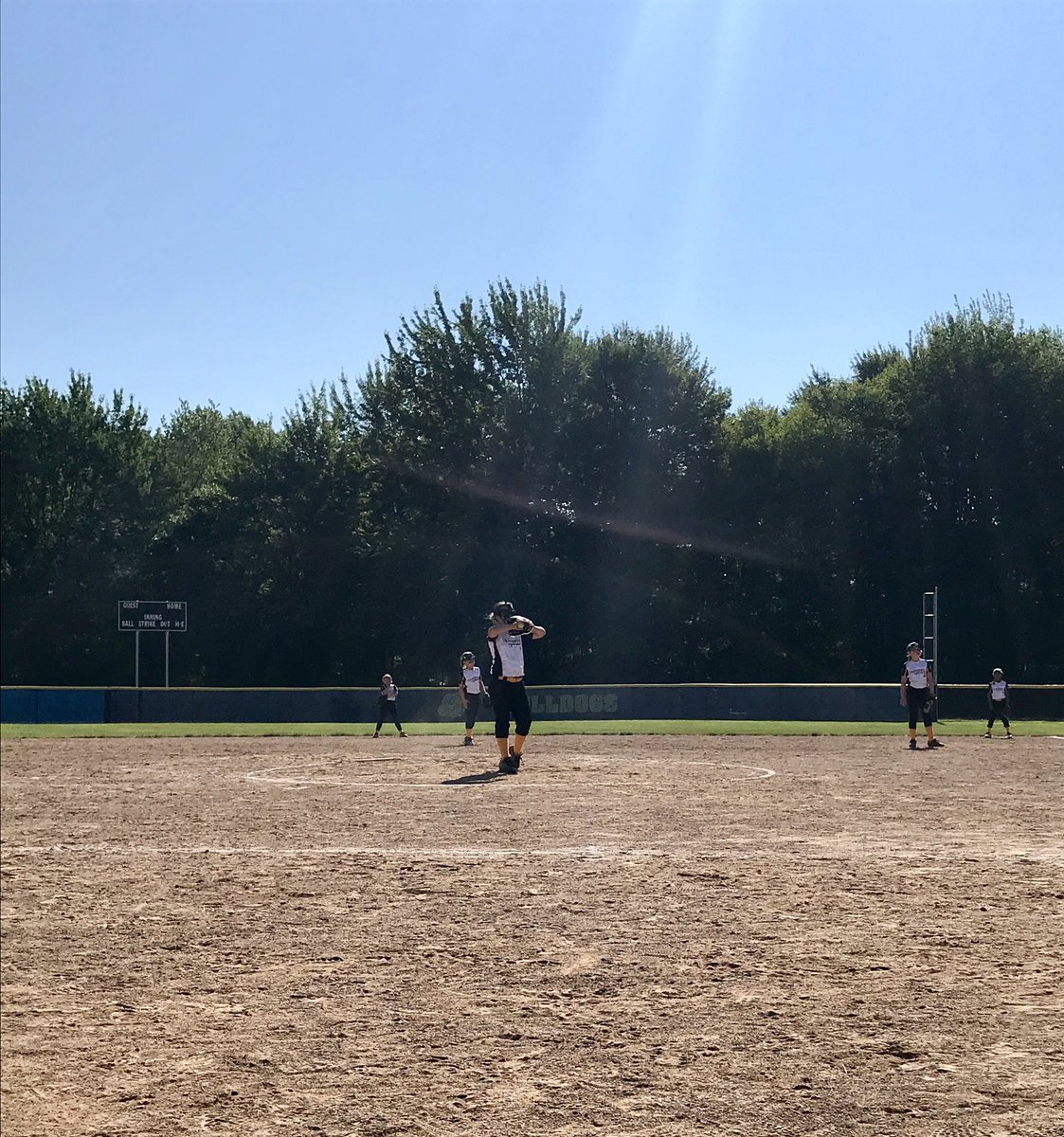 OGFPA's tweet photo. 10U Captains taking on Bay Village on a wonderful morning for a game! 💪❤️ https://t.co/KeoWYi48g5