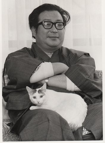 「小松左京 猫」でググると可愛い画像がたくさん出てくるということを知った 
